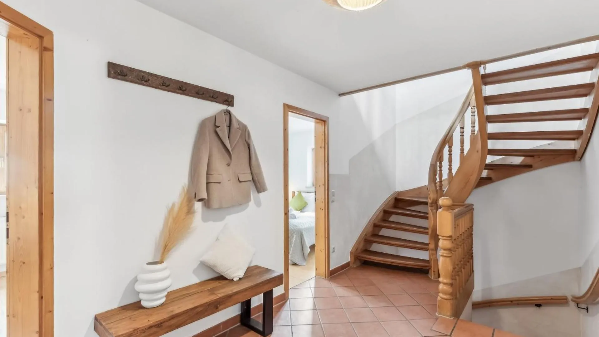 Casa Primavera - Grosse Stadtvilla Im Zentrum Miesbachs Germany